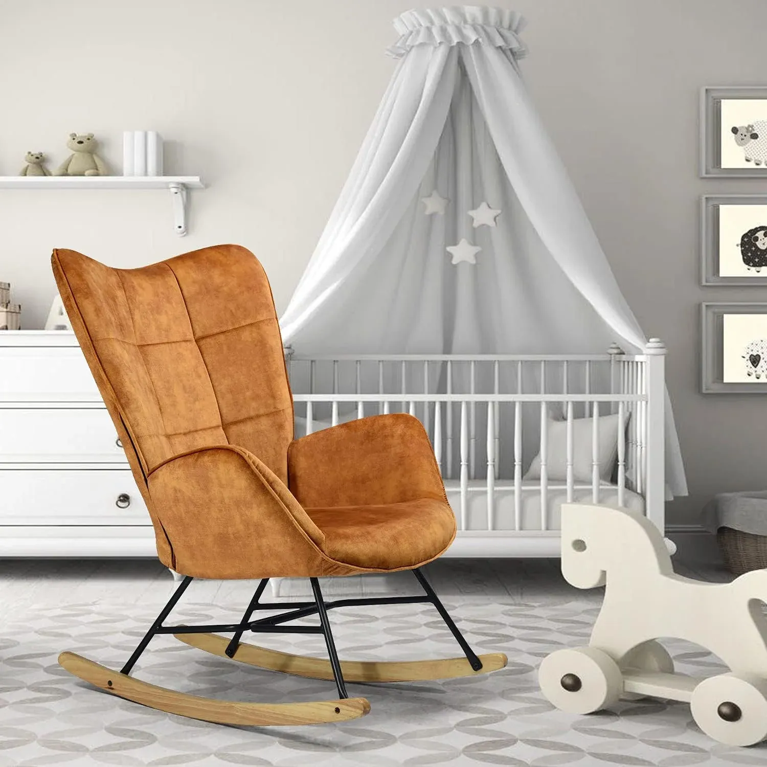 Fauteuil à bascule allaitement scandinave avec accoudoirs en velours moutarde à surpiqûres - KELAN – Image 5